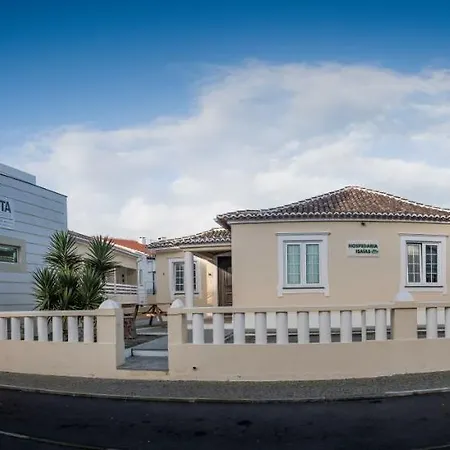 Costa & Isaias Apartmanhotel
