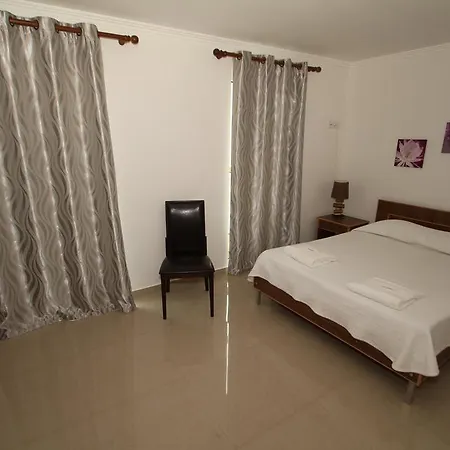 Apartahotel Costa&isaias