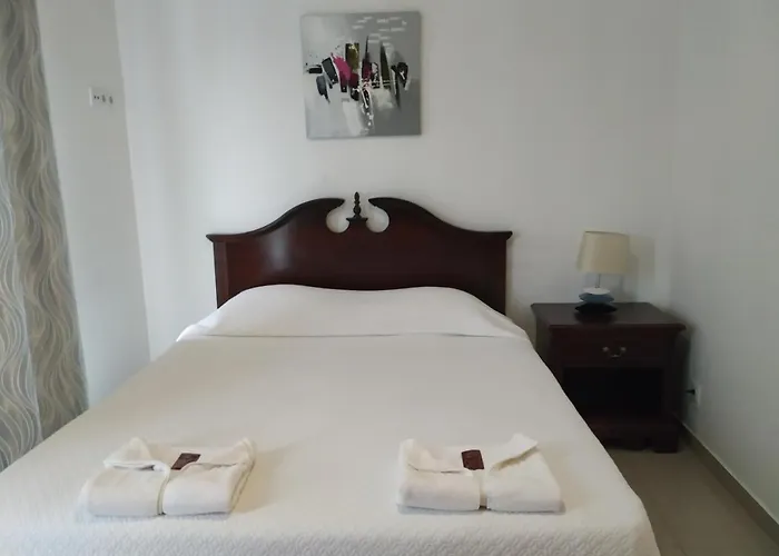 Costa & Isaias Angra do Heroismo