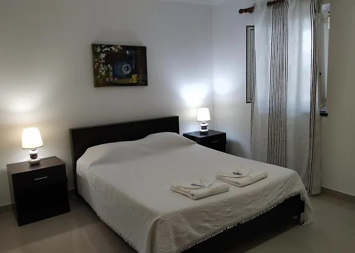 Costa & Isaias Aparthotel Angra do Heroismo